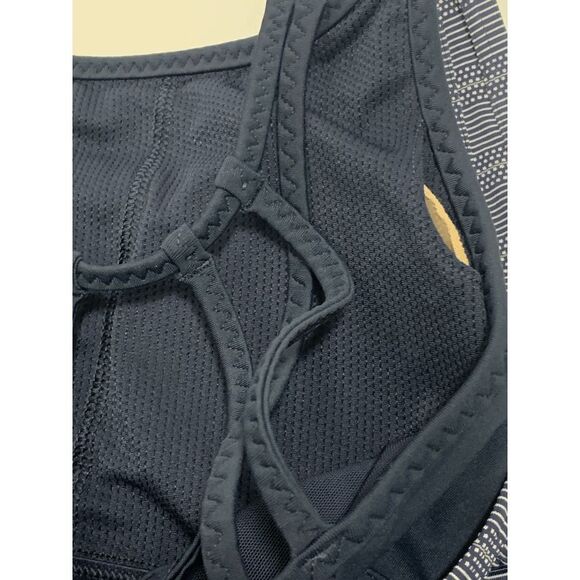 Athleta Women's Strappy Striped Built In Bra Workout Active Tank Top Blue XS - Picture 2 of 9